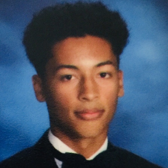 Meet your Posher, Justin - Picture 1 of 1